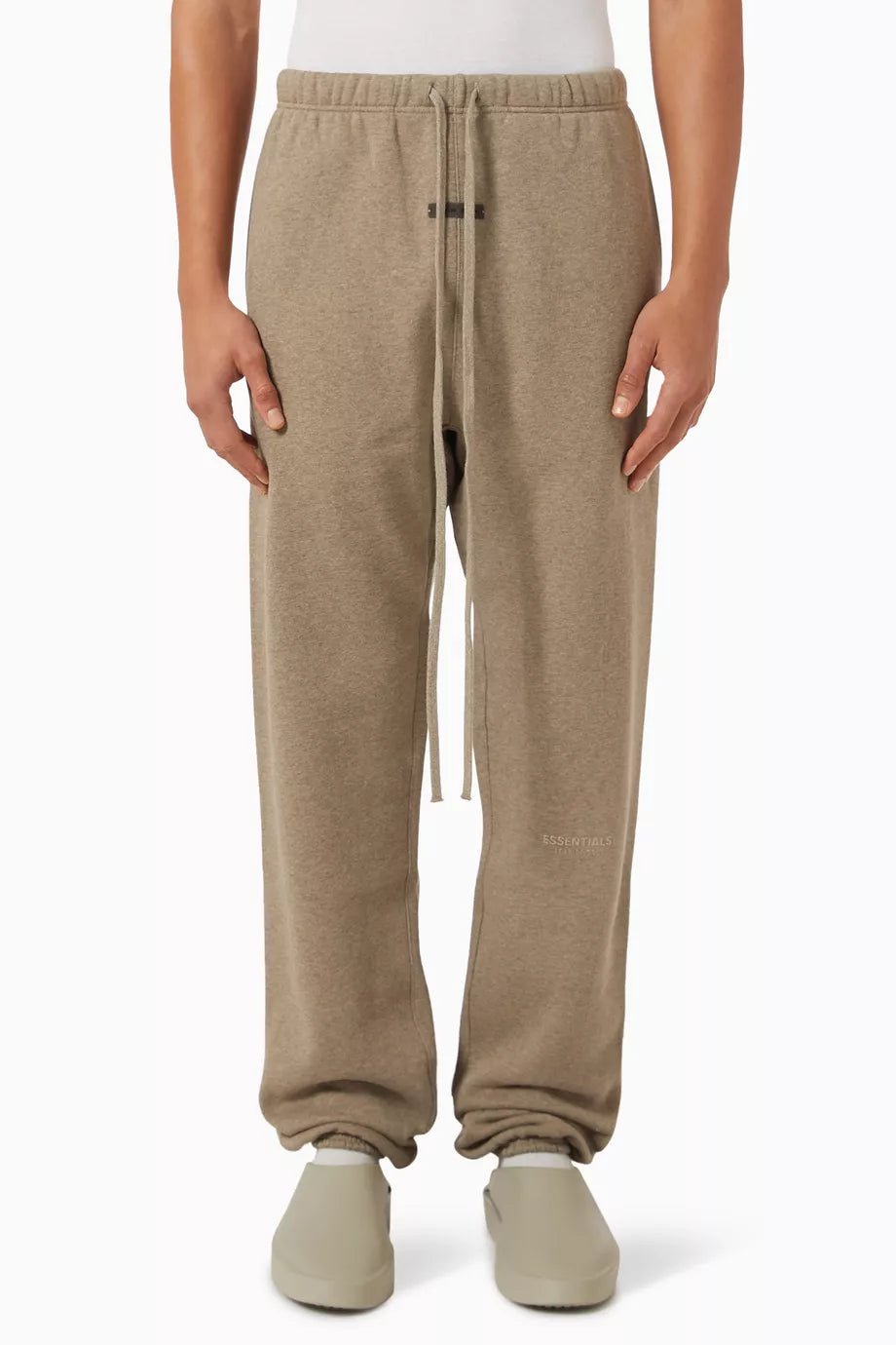 Fear of God Essentials Sweatpants in Vintage Fleece - NOFP STUDIOS